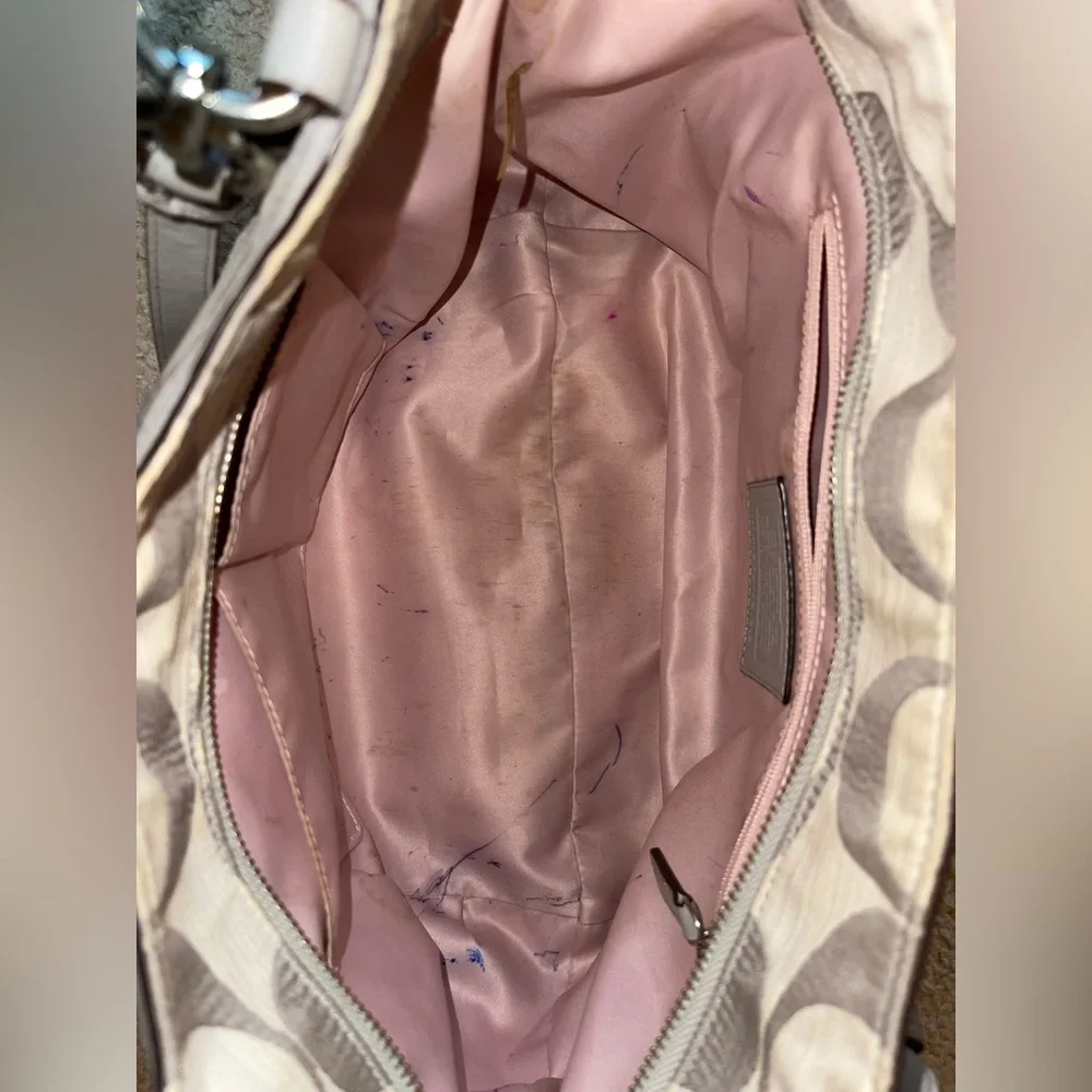 COACH VINTAGE ALEXANDRA CANVAS /LEATHER SHOULDER BAG.          B-157 - Picture 12 of 14